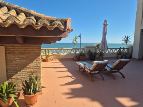 TOP APARTMENT! Frente al mar y gran terraza